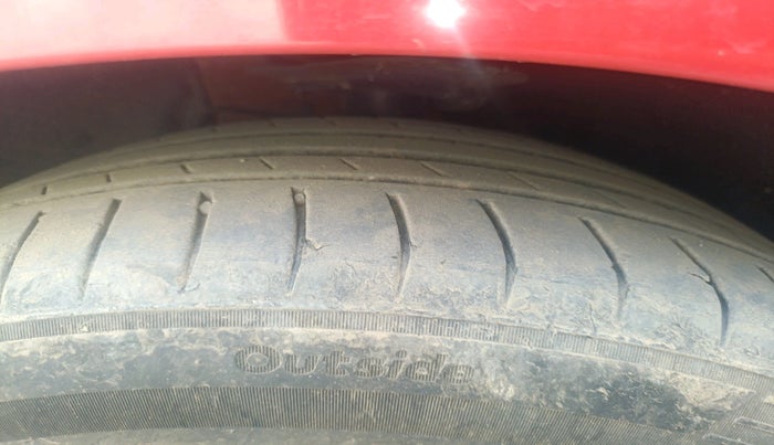 2013 BMW 3 Series 320d, Diesel, Automatic, 92,250 km, tyre