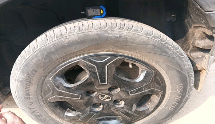 2022 Tata PUNCH ACCOMPLISHED AMT, Petrol, Automatic, 47,734 km, tyre