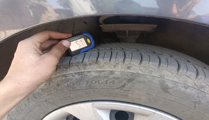 2015 Hyundai Elite i20 MAGNA 1.4 CRDI, Diesel, Manual, 1,05,408 km, tyre