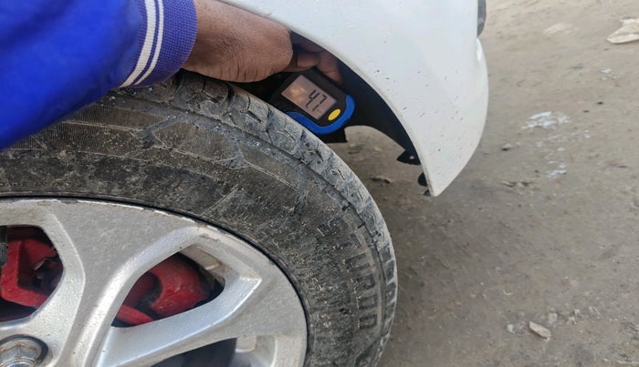 2017 Ford Figo Aspire TITANIUM1.5 DIESEL, Diesel, Manual, 72,871 km, tyre