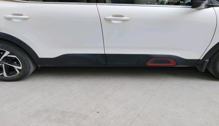 2021 CITROEN C5 AIRCROSS SHINE DUAL TONE, Diesel, Automatic, 63,692 km, tyre