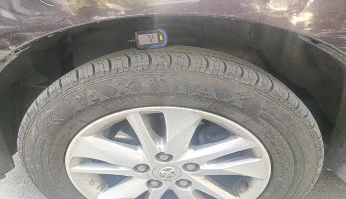 2020 Toyota Innova Crysta 2.7 GX AT 7 STR, Petrol, Automatic, 75,156 km, tyre