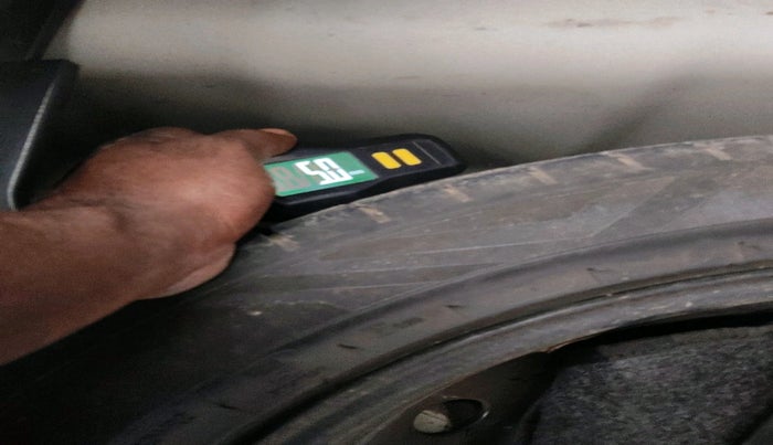 2016 Hyundai Elite i20 ASTA 1.4 CRDI (O), Diesel, Manual, 75,070 km, tyre