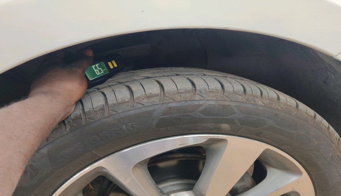 2016 Hyundai Elite i20 ASTA 1.4 CRDI (O), Diesel, Manual, 75,070 km, tyre