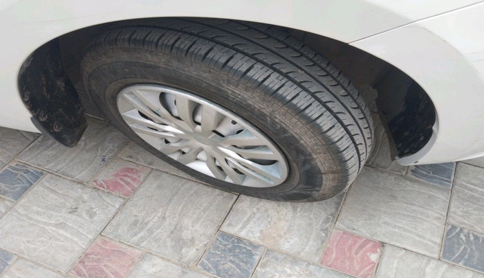 2024 Maruti Dzire TOUR S CNG, Petrol, Manual, 50,233 km, tyre