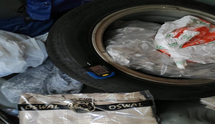 2020 Honda City 1.5L I-VTEC ZX, Petrol, Manual, 50,864 km, tyre