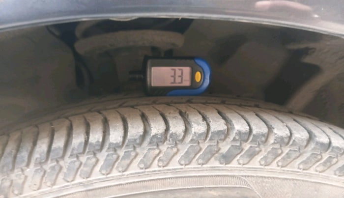 2014 Ford Ecosport TITANIUM 1.5L PETROL AT, Petrol, Automatic, 66,326 km, tyre