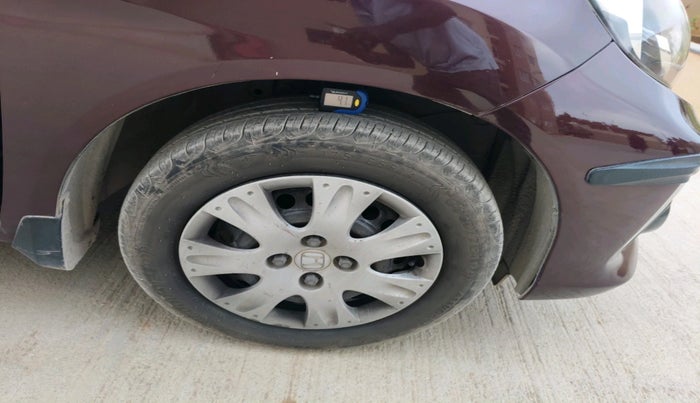 2016 Honda Amaze 1.2L I-VTEC SX, Petrol, Manual, 69,607 km, tyre