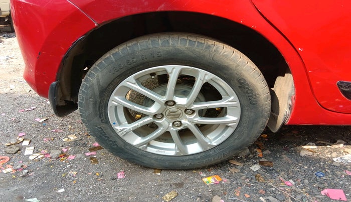 2018 Maruti Swift ZXI, Petrol, Manual, 35,065 km, tyre