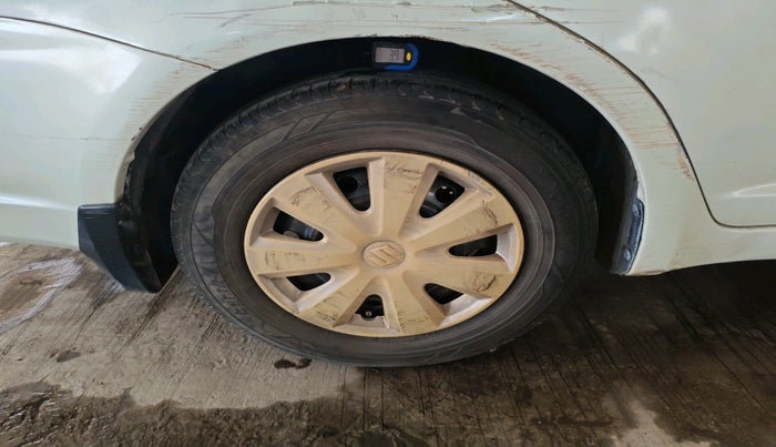 2011 Maruti Swift Dzire VXI, Petrol, Manual, 1,72,755 km, tyre