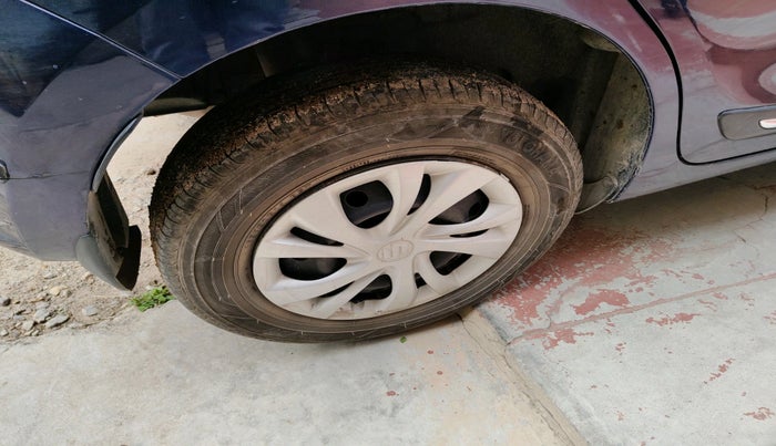 2021 Maruti Swift VXI, Petrol, Manual, 87,824 km, tyre