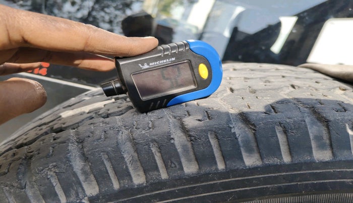 2017 Mahindra Thar CRDE 4X4 AC, Diesel, Manual, 49,254 km, tyre