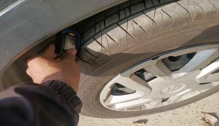 2017 Maruti Vitara Brezza VDI (O), Diesel, Manual, 1,84,965 km, tyre