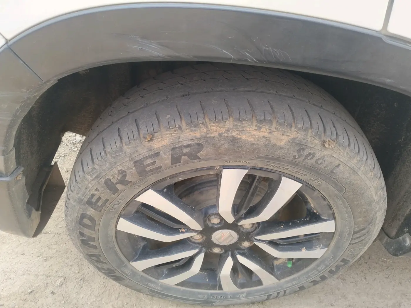 2017 Maruti Vitara Brezza VDI (O), Diesel, Manual, 77,163 km, tyre