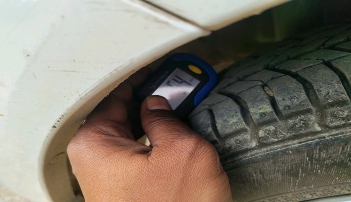 2015 Honda Amaze 1.2L I-VTEC S, Petrol, Manual, 63,801 km, tyre