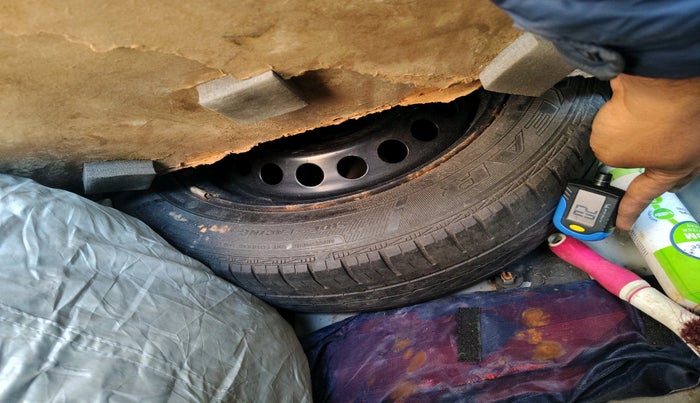 2017 Hyundai Xcent SX 1.2 CRDI, Diesel, Manual, 45,706 km, tyre