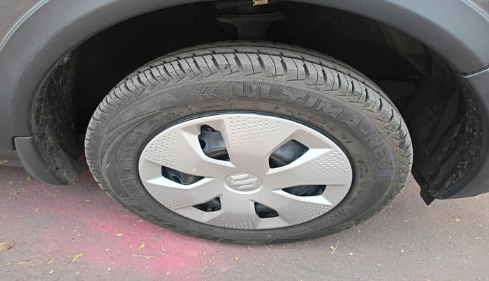 2024 Maruti Alto K10 VXI, Petrol, Manual, 9,369 km, tyre