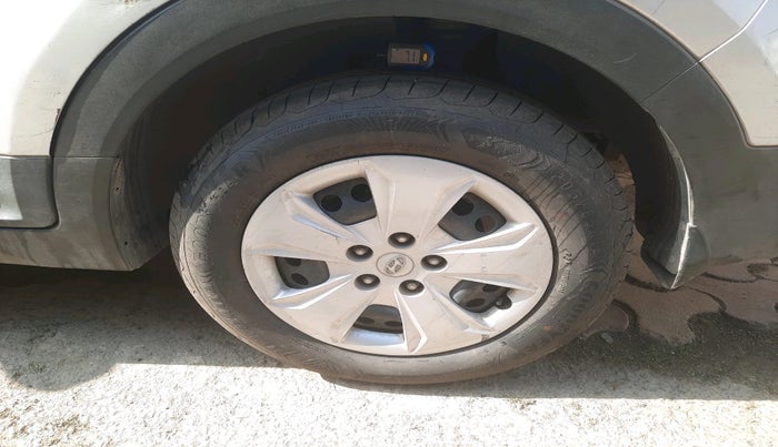 2016 Hyundai Creta S 1.4 DIESEL, Diesel, Manual, 1,54,896 km, tyre