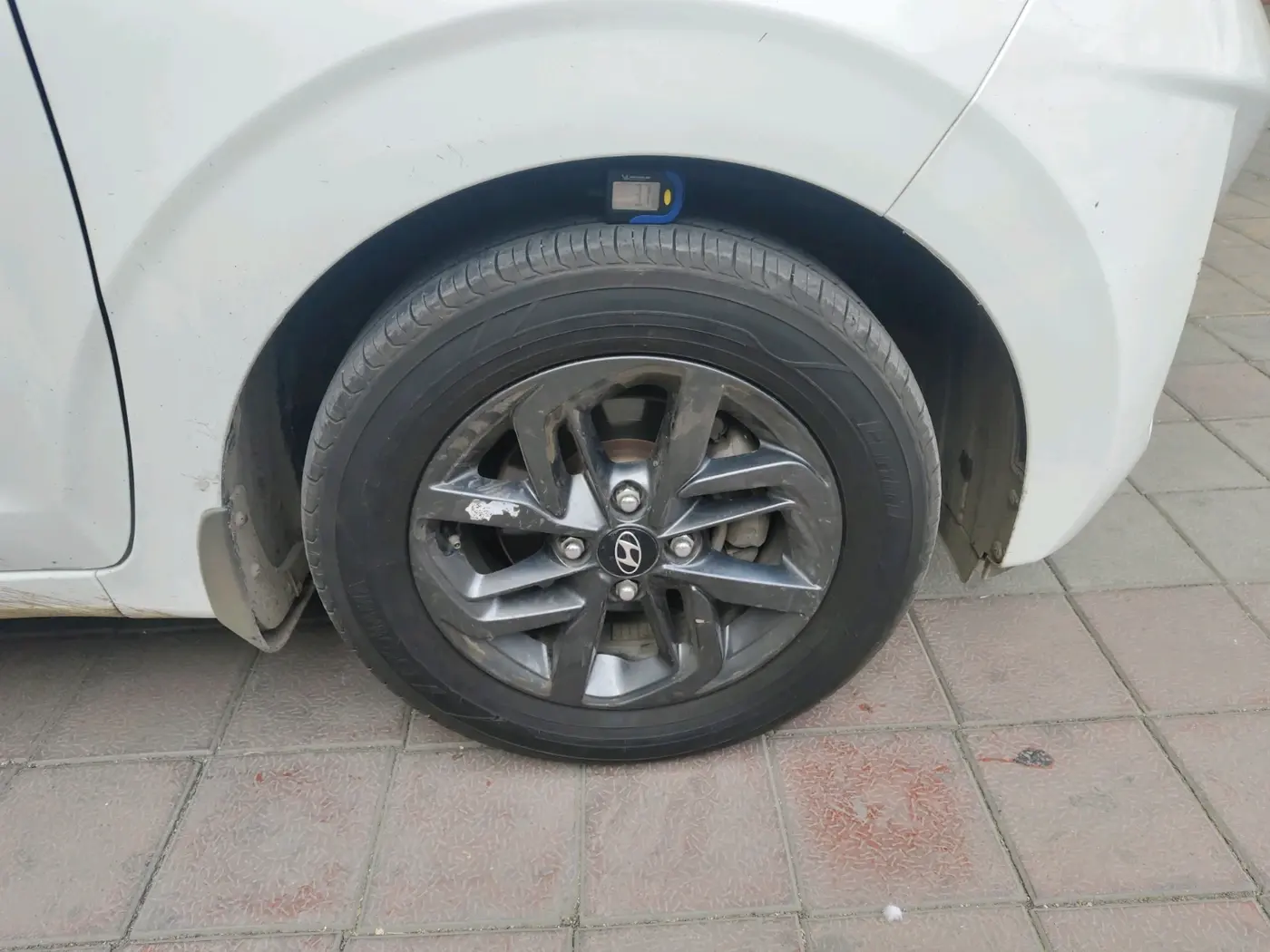 2020 Hyundai GRAND I10 NIOS SPORTZ 1.2 KAPPA VTVT, CNG, Manual, 50,218 km, tyre