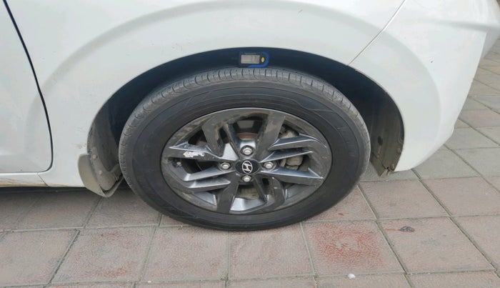 2020 Hyundai GRAND I10 NIOS SPORTZ 1.2 KAPPA VTVT, CNG, Manual, 50,218 km, tyre