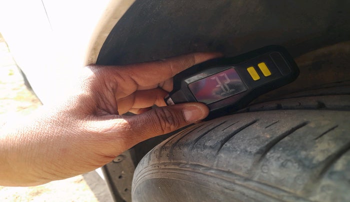 2019 Volkswagen Ameo HIGHLINE PLUS 1.0L 16 ALLOY, Petrol, Manual, 77,865 km, tyre