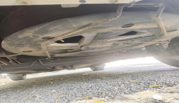 2013 Renault Duster 110 PS RXZ DIESEL, Diesel, Manual, 2,29,337 km, tyre