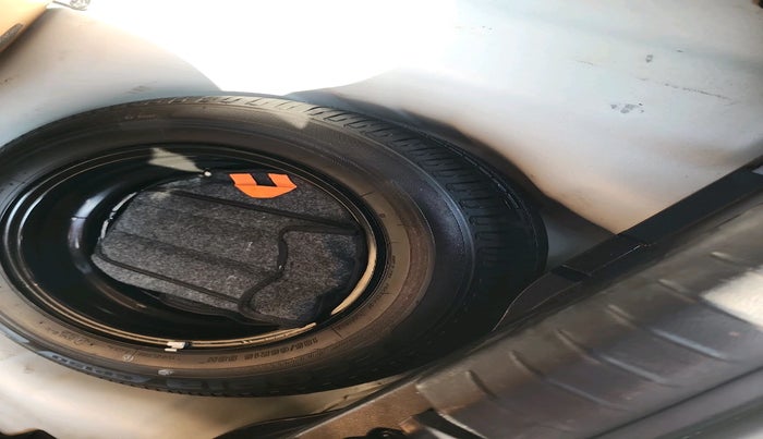 2022 Hyundai NEW I20 SPORTZ 1.2 MT, Petrol, Manual, 28,226 km, tyre