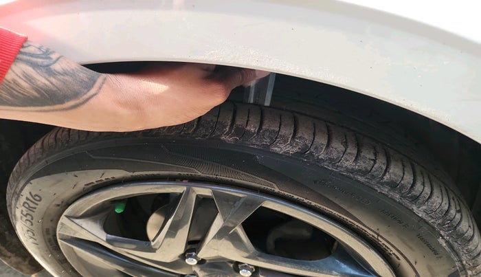 2022 Hyundai NEW I20 SPORTZ 1.2 MT, Petrol, Manual, 28,226 km, tyre