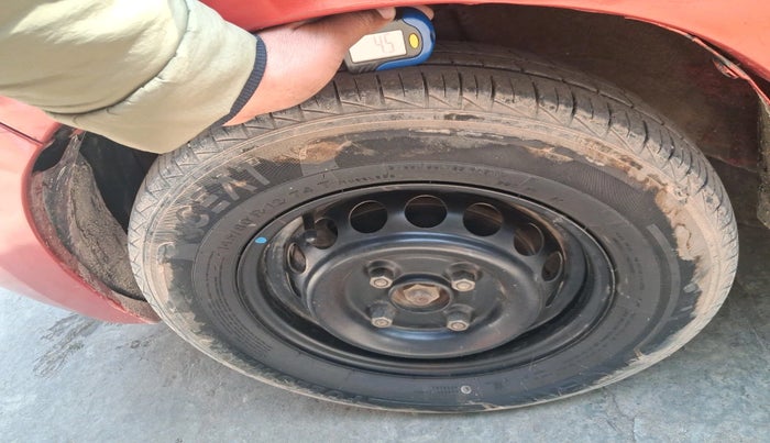 2019 Maruti Alto VXI, Petrol, Manual, 69,918 km, tyre