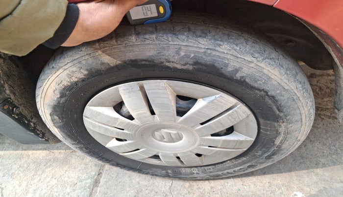 2019 Maruti Alto VXI, Petrol, Manual, 69,918 km, tyre