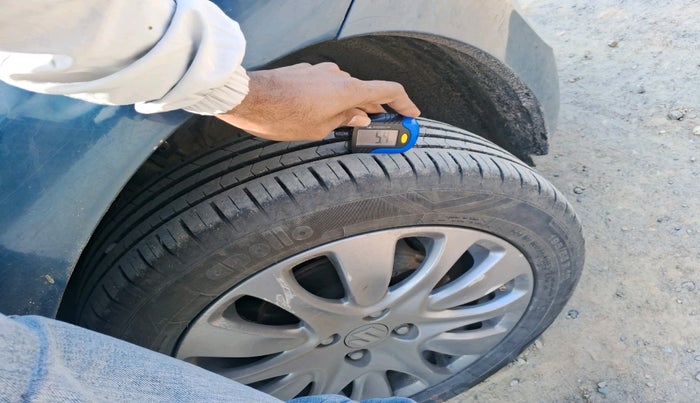 2017 Maruti Baleno ZETA PETROL 1.2, Petrol, Manual, 88,455 km, tyre