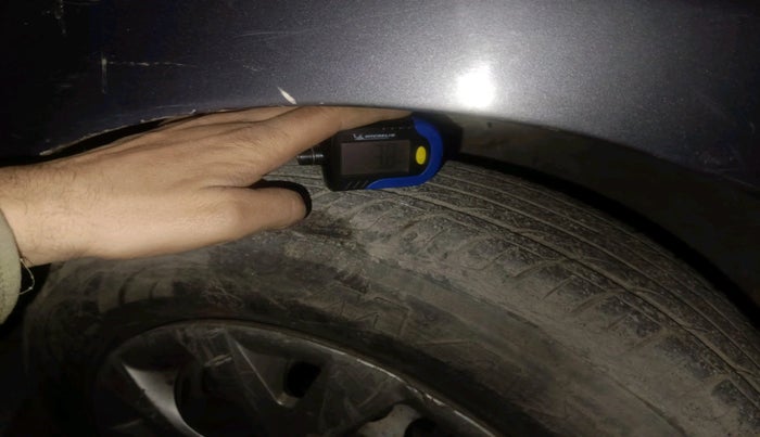 2015 Hyundai Grand i10 SPORTZ 1.2 KAPPA VTVT, Petrol, Manual, 1,01,864 km, tyre