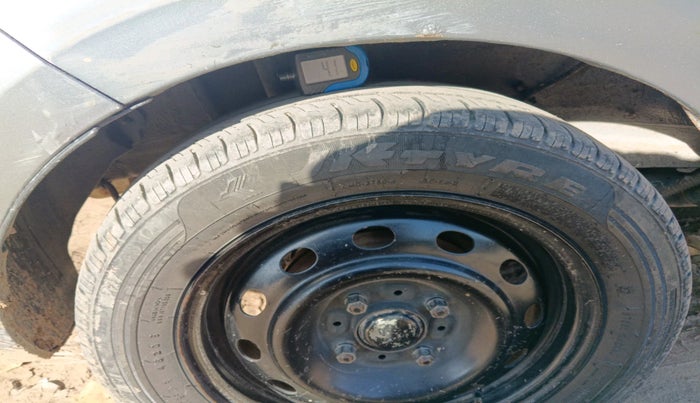 2019 Tata TIGOR XM (O) PETROL, Petrol, Manual, 1,25,000 km, tyre