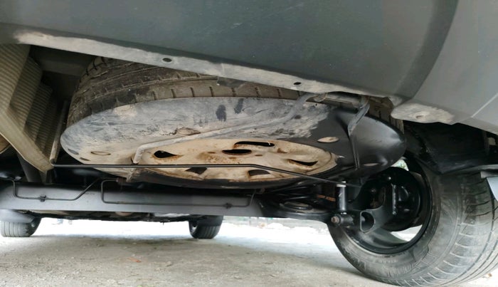 2014 Renault Duster RXL PETROL, Petrol, Manual, 86,921 km, tyre