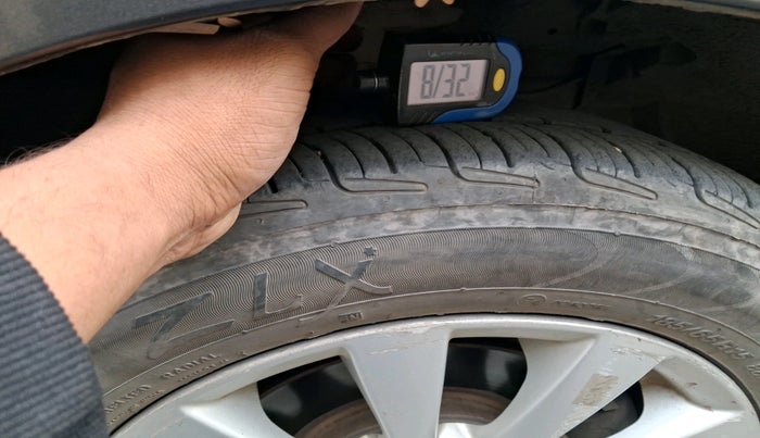 2013 Maruti Ertiga ZDI, Diesel, Manual, 1,49,878 km, tyre