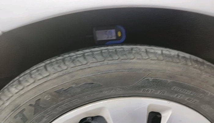 2011 Hyundai i10 MAGNA 1.2, Petrol, Manual, 31,217 km, tyre