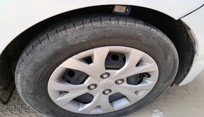 2016 Hyundai Grand i10 MAGNA 1.2 KAPPA VTVT, Petrol, Manual, 75,089 km, tyre