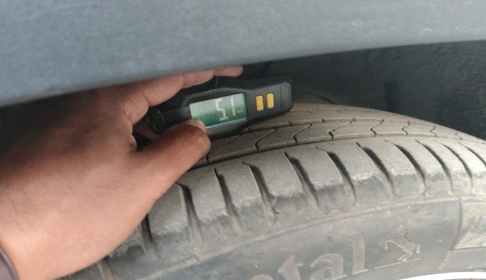 2021 MG HECTOR PLUS SHARP 1.5 PETROL TURBO CVT 6-STR, Petrol, Automatic, 20,059 km, tyre