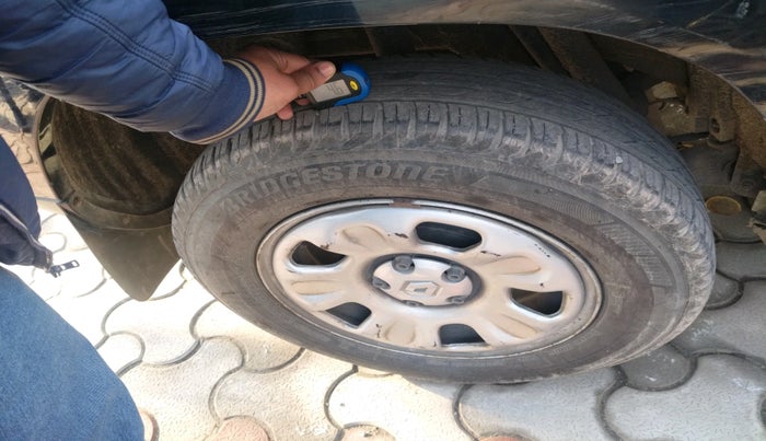 2014 Renault Duster RXL PETROL, Petrol, Manual, 54,628 km, tyre