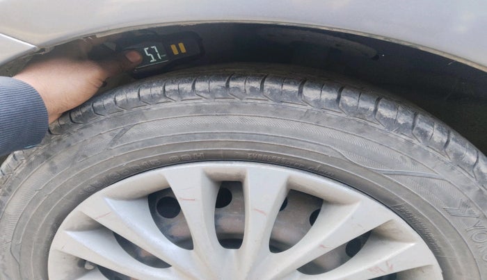 2017 Maruti Ciaz VDI SHVS, Diesel, Manual, 1,30,281 km, tyre