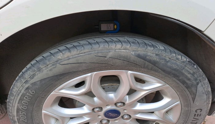 2016 Ford Ecosport TITANIUM 1.5L PETROL AT, Petrol, Automatic, 85,417 km, tyre