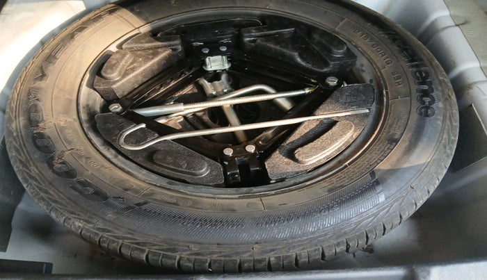 2019 Tata NEXON XZ PLUS PETROL, Petrol, Manual, 49,077 km, tyre