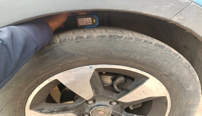 2017 Tata NEXON XZ PLUS DIESEL, Diesel, Manual, 1,28,966 km, tyre