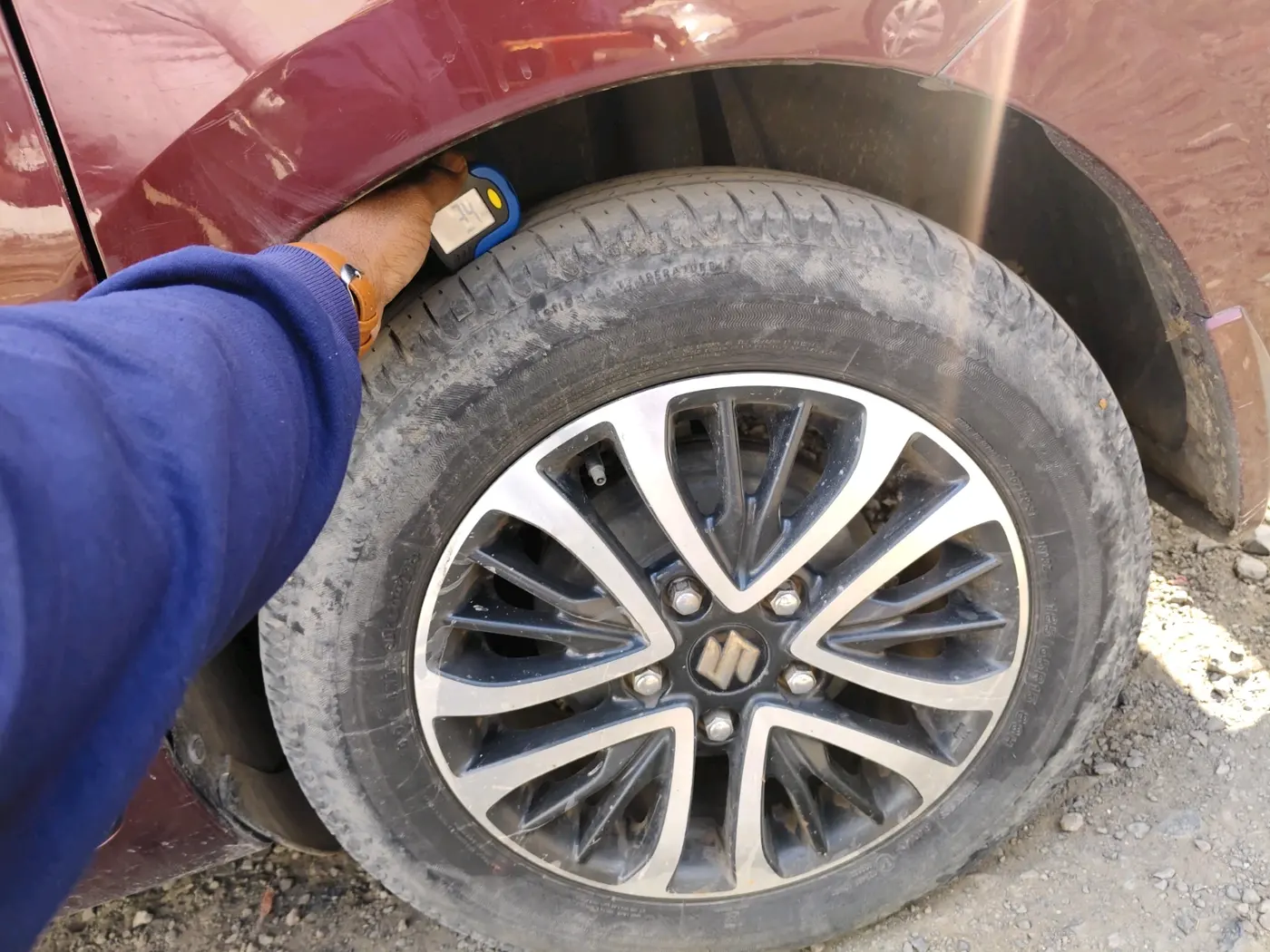 2022 Maruti Ertiga ZXI+ AT SHVS, CNG, Automatic, 57,600 km, tyre