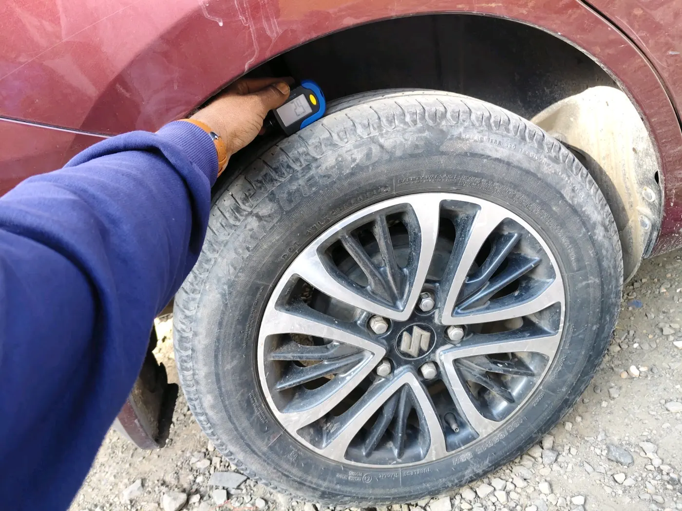 2022 Maruti Ertiga ZXI+ AT SHVS, CNG, Automatic, 57,600 km, tyre