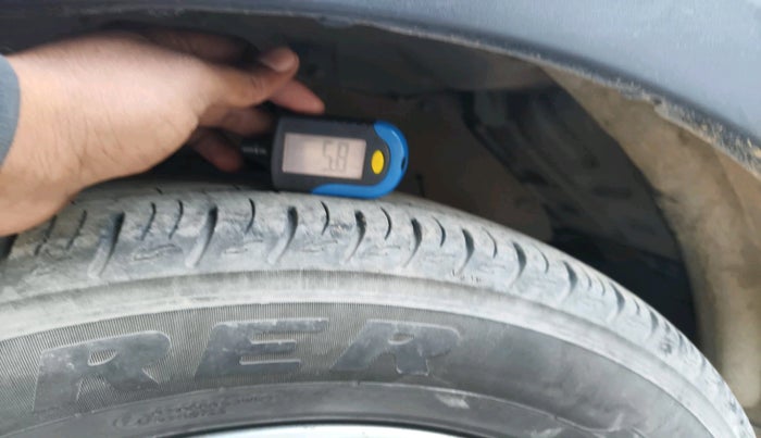 2017 Mahindra NUVOSPORT N8, Diesel, Manual, 1,52,410 km, tyre