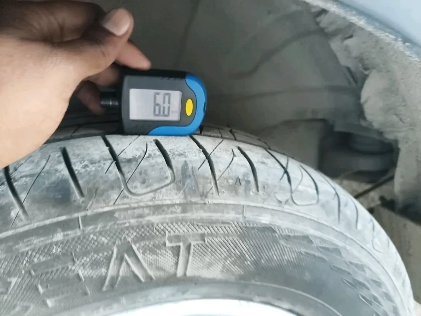 2017 Mahindra NUVOSPORT N8, Diesel, Manual, 1,52,410 km, tyre