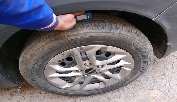 2024 KIA CARENS Premium (O) 1.5 Diesel MT 7 STR, Diesel, Manual, 10,901 km, tyre