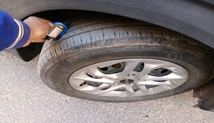 2024 KIA CARENS Premium (O) 1.5 Diesel MT 7 STR, Diesel, Manual, 10,901 km, tyre