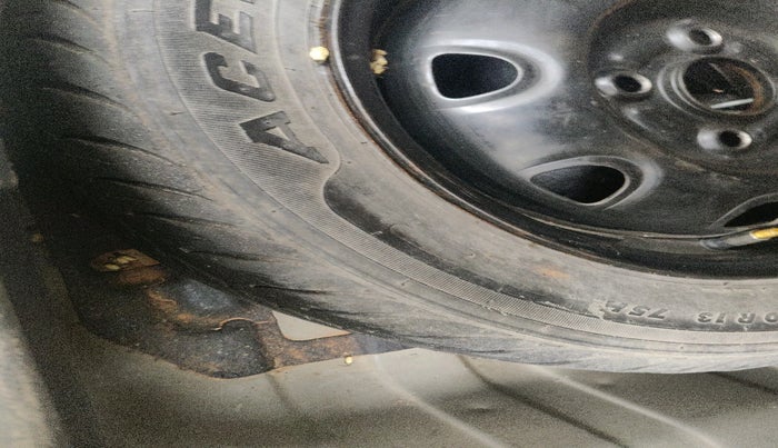 2015 Maruti Alto K10 VXI, Petrol, Manual, 48,503 km, tyre